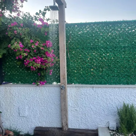 Villa Bodrumda deniz ve doğa manzaralı full eşyalı lüks villa