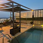 Bodrumda Deniz Ve Doga Manzarali Full Esyali Lueks Willa