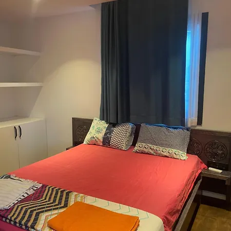Bodrumda Deniz Ve Doga Manzarali Full Esyali Lueks *