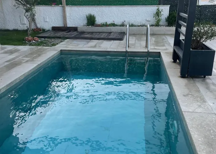 Bodrumda Deniz Ve Doga Manzarali Full Esyali Lueks Villa *